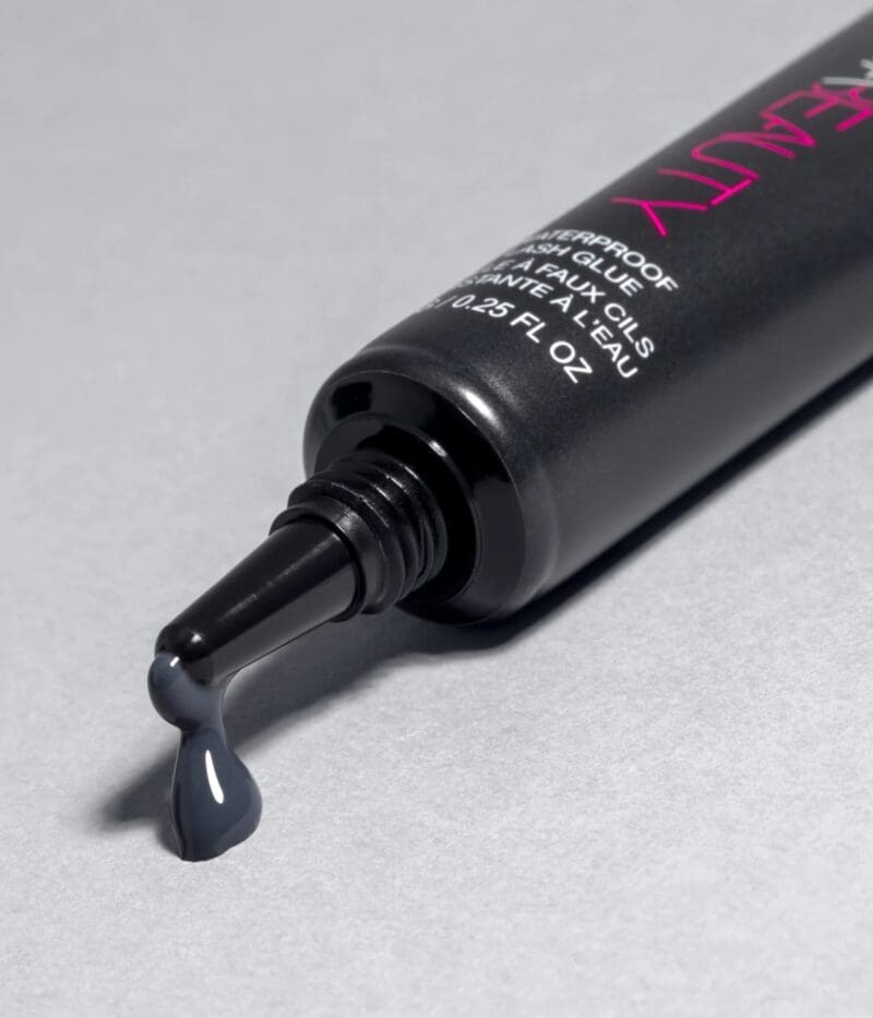 Huda Beauty Waterproof Lash Glue - Image 2