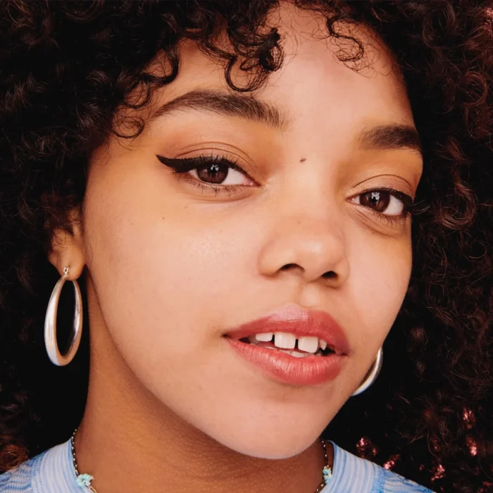 Benefit The POREfessional: Hydrate Primer - Image 4