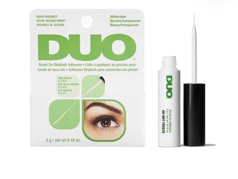 Duo Brush-On Adhesive With Vitamins - Image 1